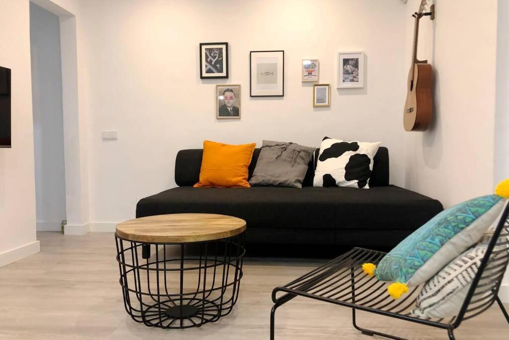 M5 Cool Terrace. Metro 1 Min. Center 15' By Metro Apartamento Esplugues de Llobregat Exterior foto